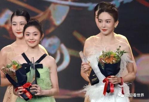 吃瓜娱乐圈小兰花,娱乐圈的甜蜜瓜果，揭秘明星背后的故事